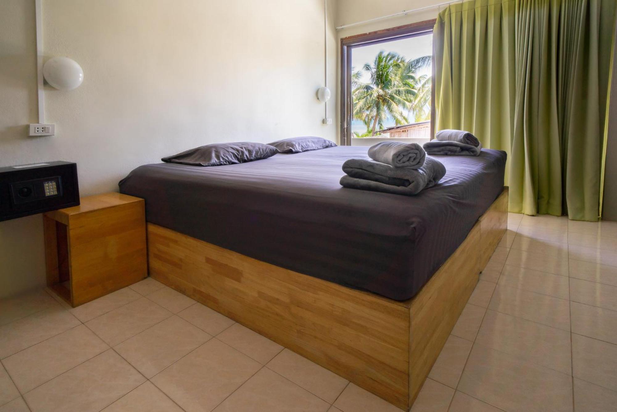 Echo Beach Hostel Baan Tai Eksteriør bilde