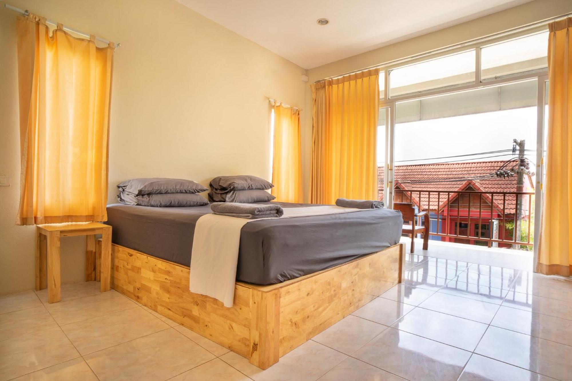Echo Beach Hostel Baan Tai Eksteriør bilde